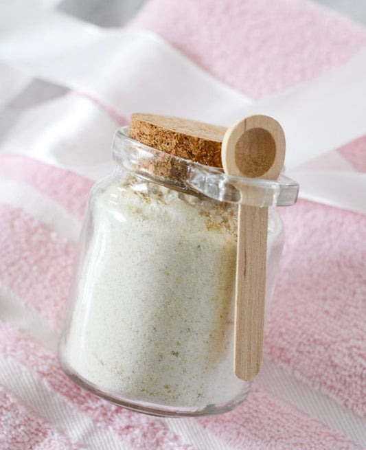 DIY Oatmeal & Coconut Milk Bath